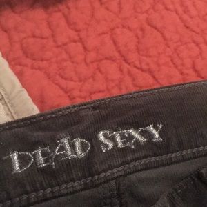Dead Sexy ladies green cords new w/ tags sz 29